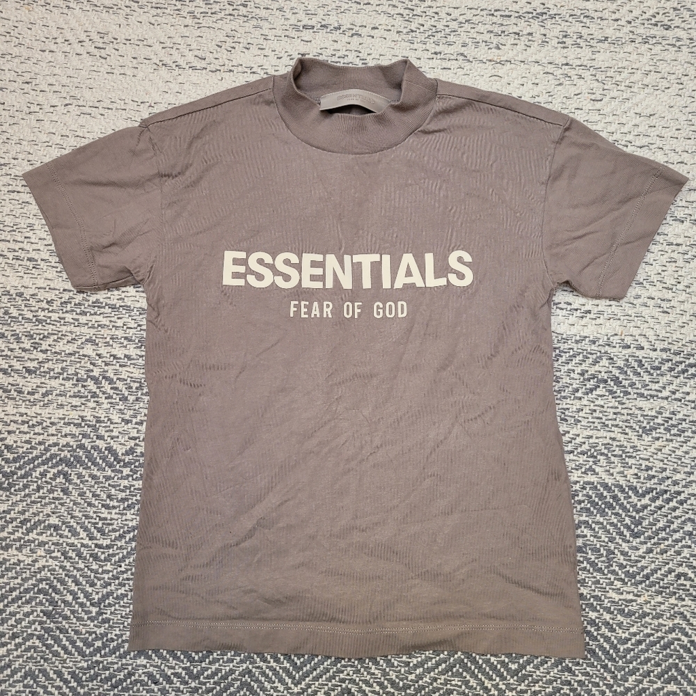 Essentials Fear of God kids tee